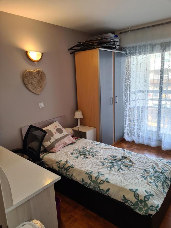 Chambre De 11 M2 Avec Balcon París Exterior foto